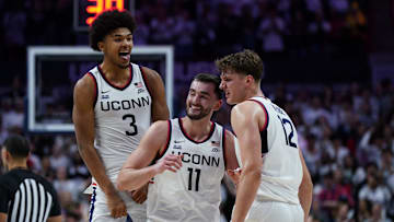 UConn Huskies forward Alex Karaban 