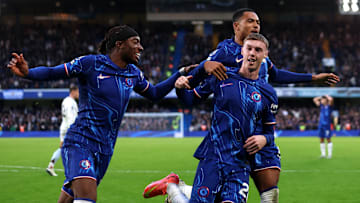 Chelsea FC v Aston Villa FC - Premier League