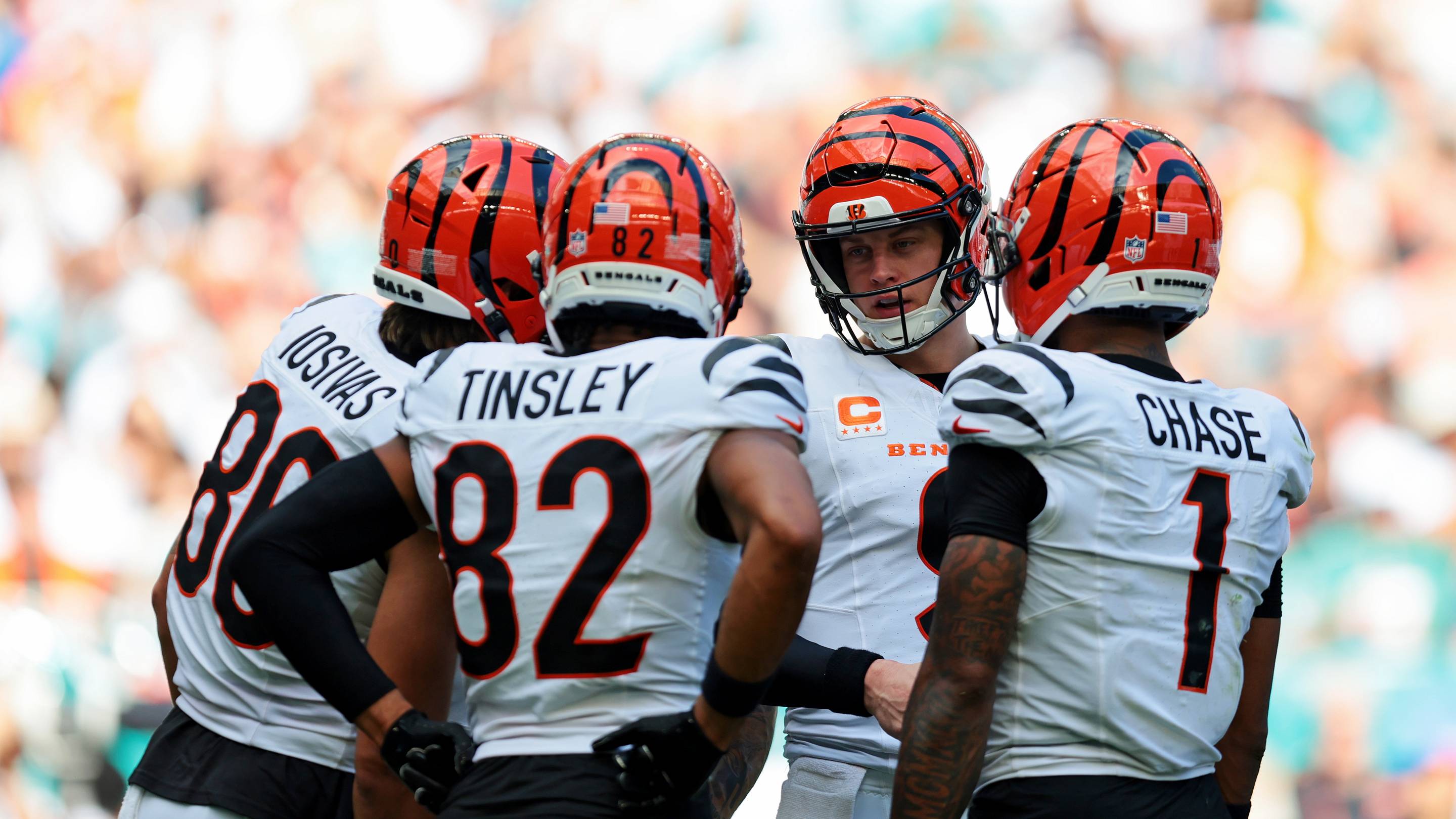 Cincinnati Takes Double-Digit Lead Over Buccaneers With Turnover-Fueled Touchdown Pass