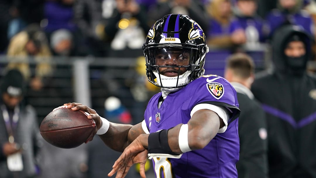 Jan 11, 2025; Baltimore, Maryland, USA; Baltimore Ravens quarterback Lamar Jackson (8) warms up before an AFC wild card game against the Pittsburgh Steelers at M&T Bank Stadium. Mandatory Credit: Mitch Stringer-Imagn Images Jan 11, 2025; Baltimore, Maryland, USA; Baltimore Ravens quarterback Lamar Jackson (8) warms up before an AFC wild card game against the Pittsburgh Steelers at M&T Bank Stadium. Mandatory Credit: Mitch Stringer-Imagn Images