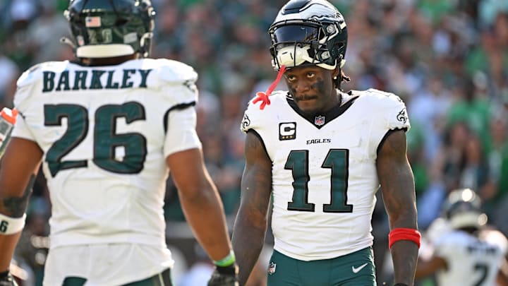 Eagles OC Discusses Encouraging Relationship With AJ Brown