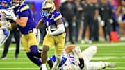 Washington Huskies running back Jonah Coleman.