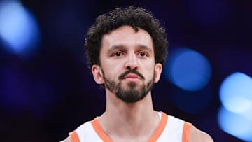 Cleveland Cavaliers v New York Knicks