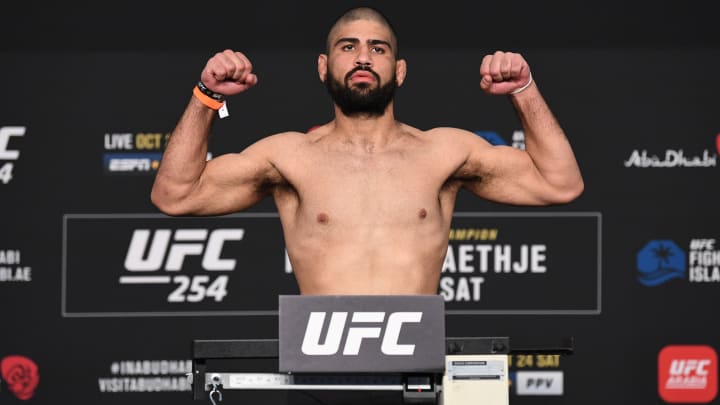 AJ Dobson vs Jacob Malkoun UFC 271 middleweight bout odds, prediction, fight info, stats, stream and betting insights. 
