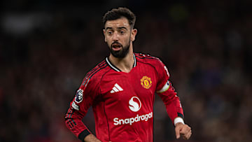 Bruno Fernandes et Manchester United affrontent Tottenham en Premier League Bruno Fernandes et Manchester United affrontent Tottenham en Premier League
