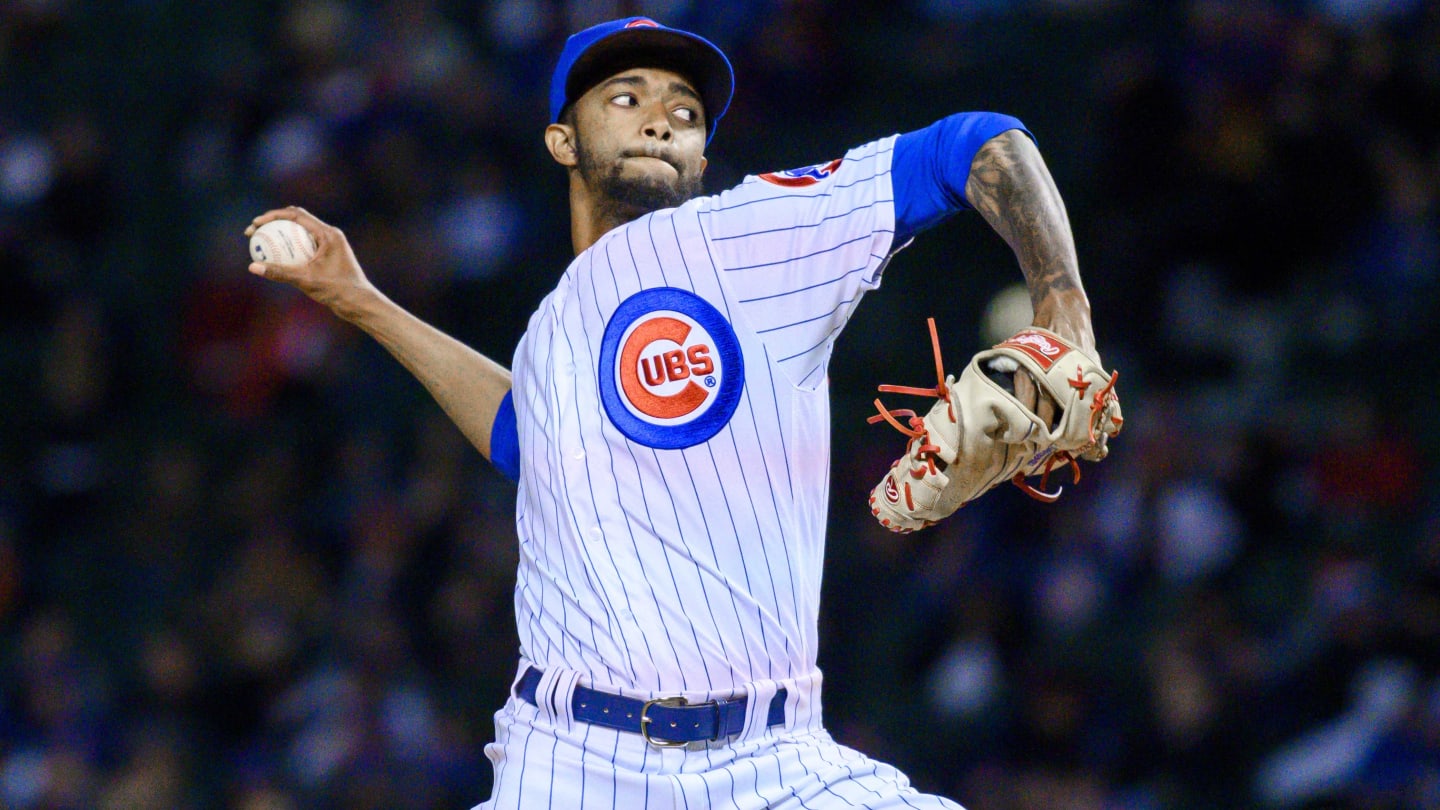 Padres Sign World Series-Winning Reliever from Chicago Cubs