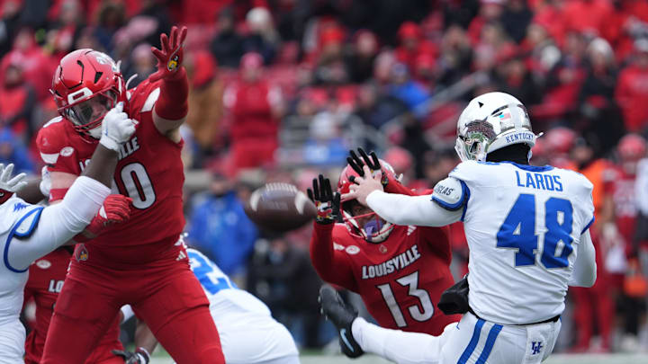 Louisville’s Justin Agu blocked the kick against Kentucky’s Aidan Laros in the Governor’s Cup.
November 29, 2025