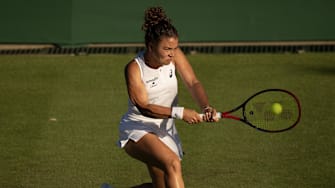 After a successful clay court campaign, Jasmine Paolini falls short on grass.