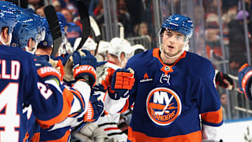 Chicago Blackhawks v New York Islanders