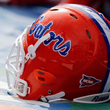 Devon Manuel transferred to the Florida Gators from Arkansas.