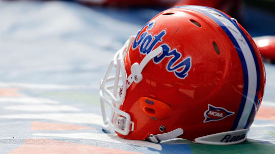 Devon Manuel transferred to the Florida Gators from Arkansas.