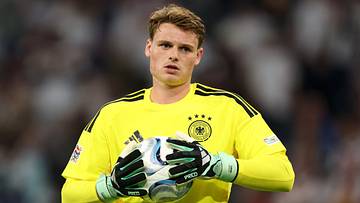 Der Auftritt von Jonas Urbig kostete dem FC Bayern 1,2 Millionen Euro Der Auftritt von Jonas Urbig kostete dem FC Bayern 1,2 Millionen Euro