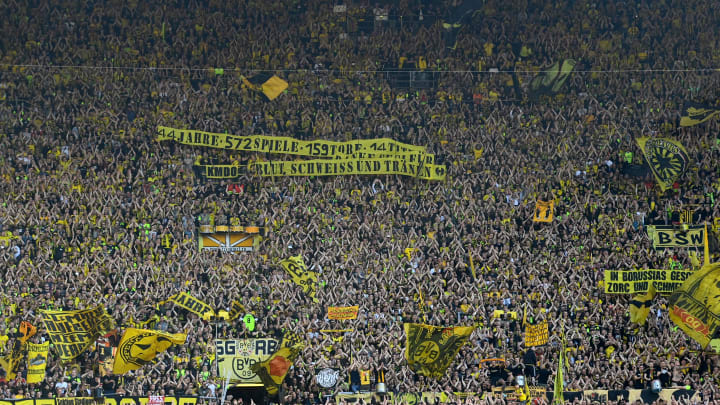 Borussia-Dortmund-Fans kommt eine Dauerkarte besonders teuer zu stehen.