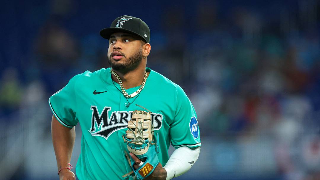 Miami Marlins first baseman Deyvison de Los Santos Credit: Sam Navarro | Imagn Images Miami Marlins first baseman Deyvison de Los Santos Credit: Sam Navarro | Imagn Images