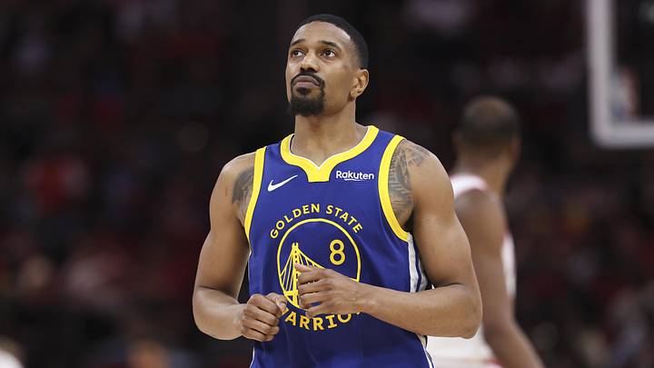Mar 5, 2026; Houston, Texas, USA; Golden State Warriors guard De'anthony Melton (8) looks up after a play during the third quarter against the Houston Rockets at Toyota Center. Mandatory Credit: Troy Taormina-Imagn Images