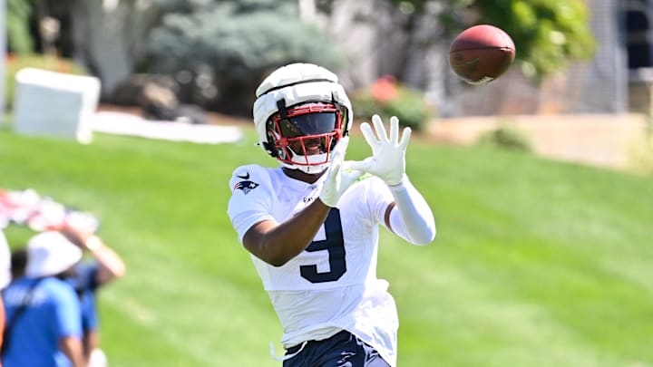 Jul 23, 2025; Foxborough, MA, USA; New England Patriots wide receiver Kayshon Boutte (9) makes a catch during training camp at Gillette Stadium. Mandatory Credit: Eric Canha-Imagn Images