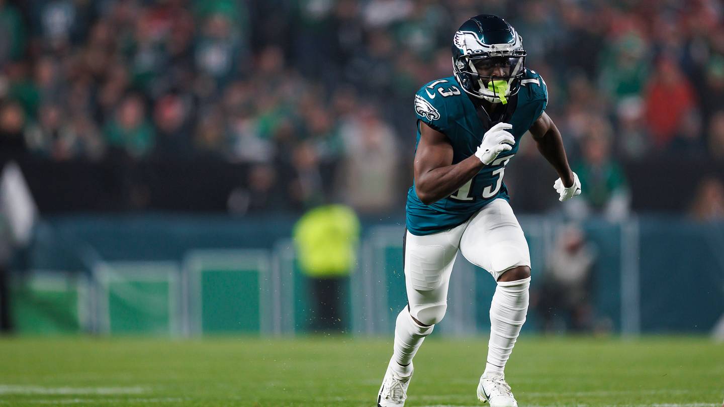 Another Eagles Free Agent Leaving to Sign With Commanders - Vimarsana News