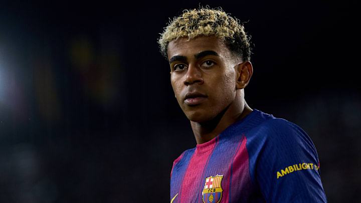 Lamine Yamal - FC BARCELONE Lamine Yamal - FC BARCELONE