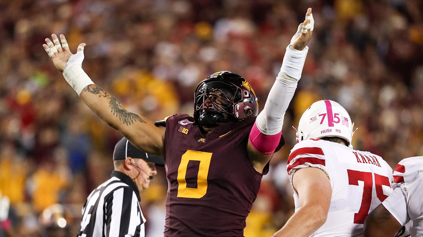 Gophers deliver a complete performance in sixth straight win over Nebraska