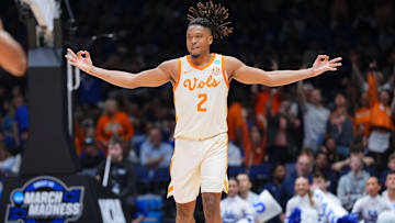 Tennessee guard Chaz Lanier (2) celebration after hitting a 3-point basket during the Sweet 16 game against Kentucky in the NCAA college basketball tournament on Friday, March 28, 2025, in Indianapolis, IN.
