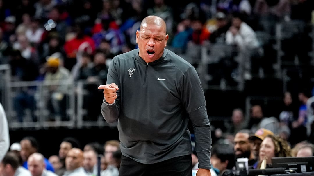 Milwaukee Bucks v Detroit Pistons