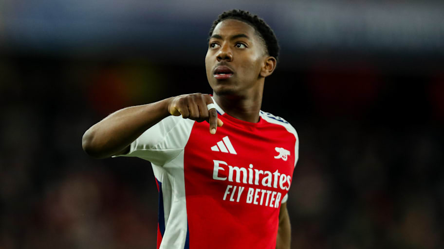 Myles Lewis-Skelly celebrating for Arsenal.