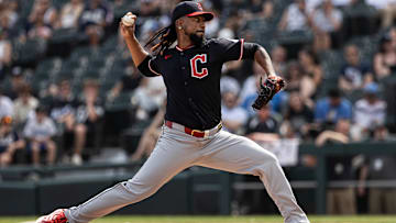 Cleveland Guardians v Chicago White Sox