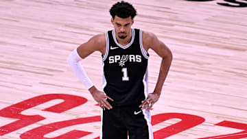 San Antonio Spurs v Indiana Pacers