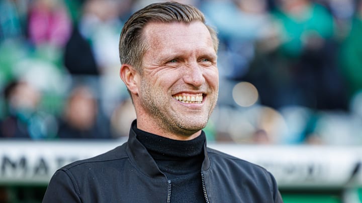 Hat gut lachen: Markus Krösche hat in Frankreich das nächste Juwel ausgegraben Hat gut lachen: Markus Krösche hat in Frankreich das nächste Juwel ausgegraben