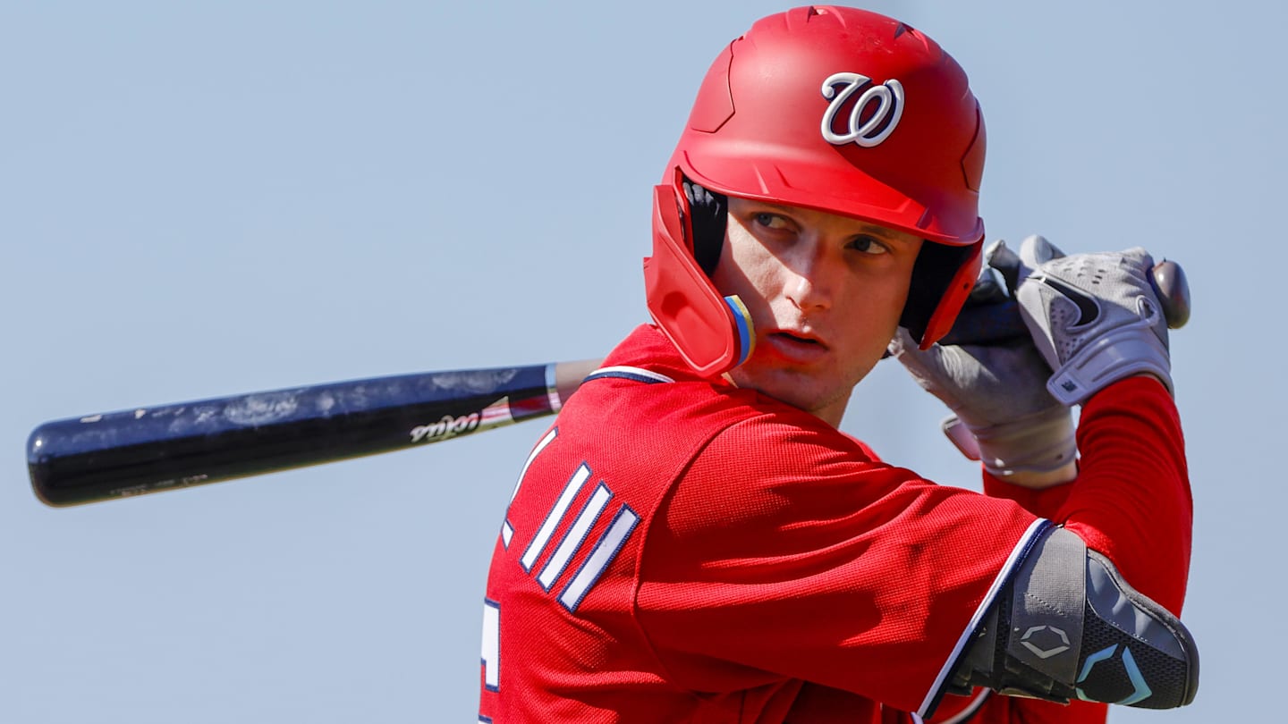 Nationals Promote Hassell III Amid Outfield Injuries