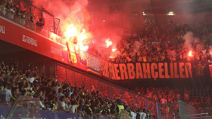 Fenerbahçe taraftları Fenerbahçe taraftları