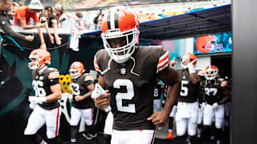 Sep 15, 2024; Jacksonville, Florida, USA;  Cleveland Browns wide receiver Amari Cooper (2) runs onto the field before a game against the Jacksonville Jaguars at EverBank Stadium. Mandatory Credit: Jeremy Reper-Imagn Images