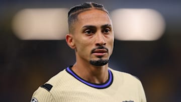 Raphinha devrait être titulaire ce samedi.