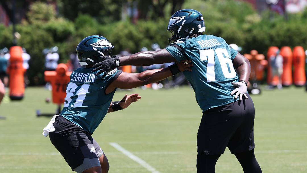 Jun 9, 2026; Philadelphia, PA, USA; Philadelphia Eagles center Willie Lampkin (61) and guard Micah Morris (76) drill during minicamp at Jefferson Health Training Complex. Mandatory Credit: Bill Streicher-Imagn Images