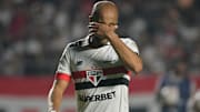 Lucas sente dores no joelho e segue fora no São Paulo 