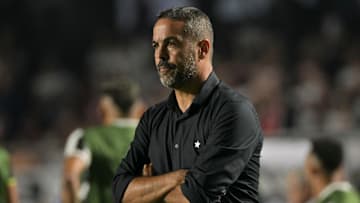 Artur Jorge comanda o Botafogo desde abril
