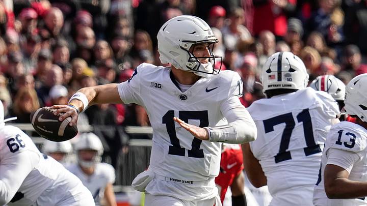 Penn State Nittany Lions quarterback Ethan Grunkemeyer (17) looks to throw during the NCAA football game against the Ohio State Buckeyes at Ohio Stadium in Columbus on Nov. 1, 2025.