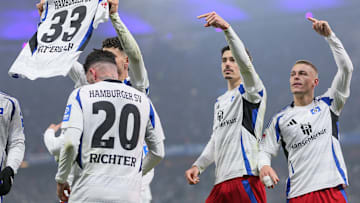 Der HSV bejubelt das Siegtor gegen Köln