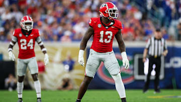 Georgia Bulldogs defensive end Mykel Williams (13)