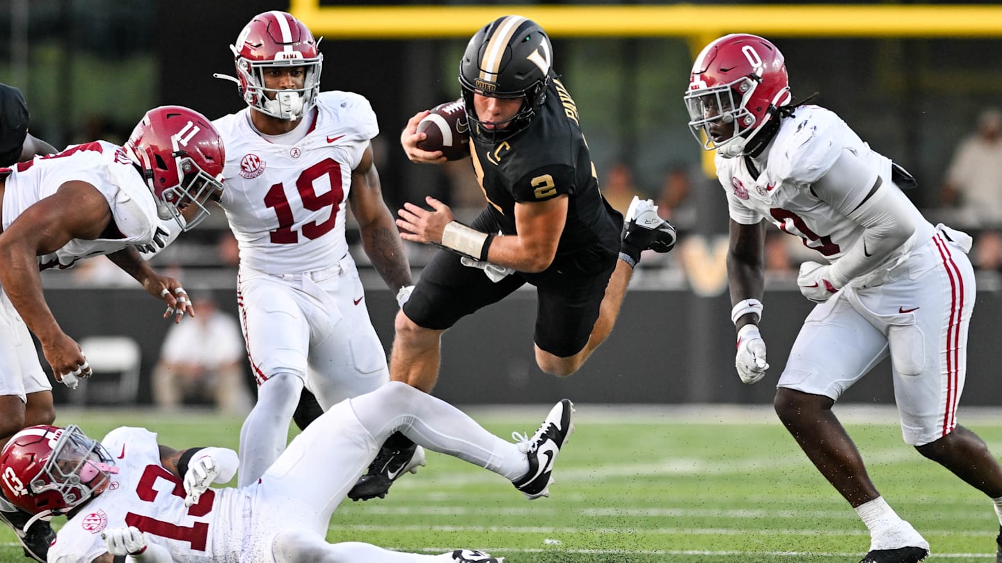 College football rankings: Projected AP Top 25 after Alabama, Tennessee, Michigan, USC shockingly upset in Week 6
