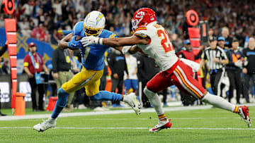 [US, Mexico & Canada customers only] Sep 5, 2025; Sao Paulo, BRAZIL; Los Angeles Chargers wide receiver Quentin Johnston (1) runs against Kansas City Chiefs safety Jaden Hicks (21) before scoring a touchdown in the second half during a NFL game at Corinthians Arena. Mandatory Credit: Amanda Perobelli/Reuters via Imagn Images