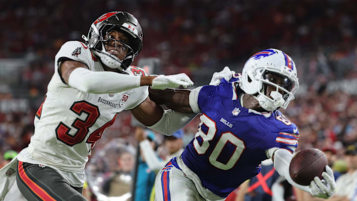 Aug 23, 2025; Tampa, Florida, USA; Buffalo Bills wide receiver Tyrell Shavers (80) catches the ball over Tampa Bay Buccaneers cornerback Bryce Hall (34) for a touchdown during the second quarter at Raymond James Stadium. Mandatory Credit: Kim Klement Neitzel-Imagn Images