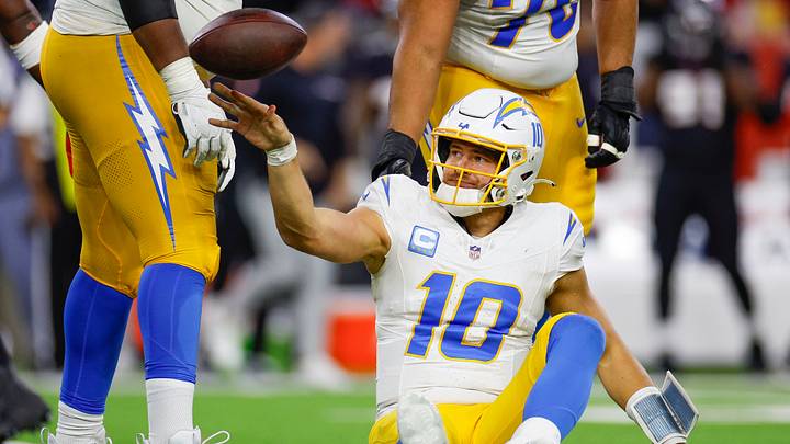 AFC Wild Card Playoffs: Los Angeles Chargers v Houston Texans
