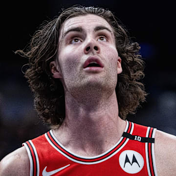 Mar 2, 2025; Indianapolis, Indiana, USA; Chicago Bulls guard Josh Giddey (3)  in the second half against the Indiana Pacers at Gainbridge Fieldhouse. Mandatory Credit: Trevor Ruszkowski-Imagn Images