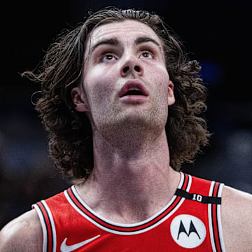 Mar 2, 2025; Indianapolis, Indiana, USA; Chicago Bulls guard Josh Giddey (3)  in the second half  against the Indiana Pacers at Gainbridge Fieldhouse. Mandatory Credit: Trevor Ruszkowski-Imagn Images