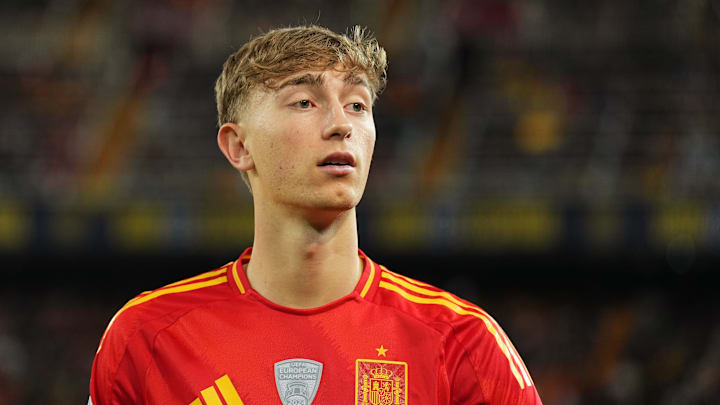 Dean Huijsen, défenseur de la Roja et de Bournemouth Dean Huijsen, défenseur de la Roja et de Bournemouth