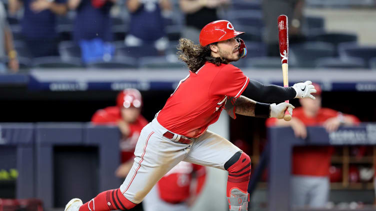 Cincinnati Reds second baseman Jonathan India (6).