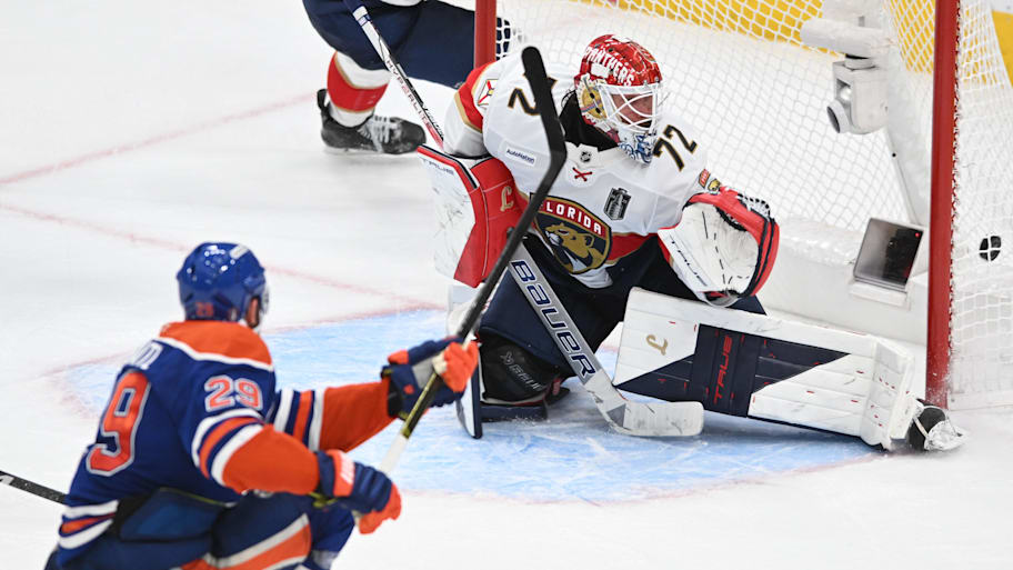Edmonton Oilers center Leon Draisaitl scores the game-winning goal in overtime against the Florida Panthers | Walter Tychnowicz-Imagn Images