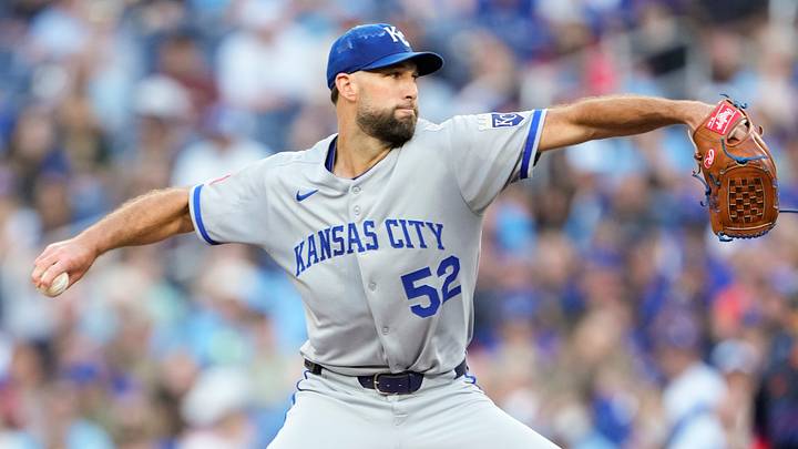 Kansas City Royals v Toronto Blue Jays