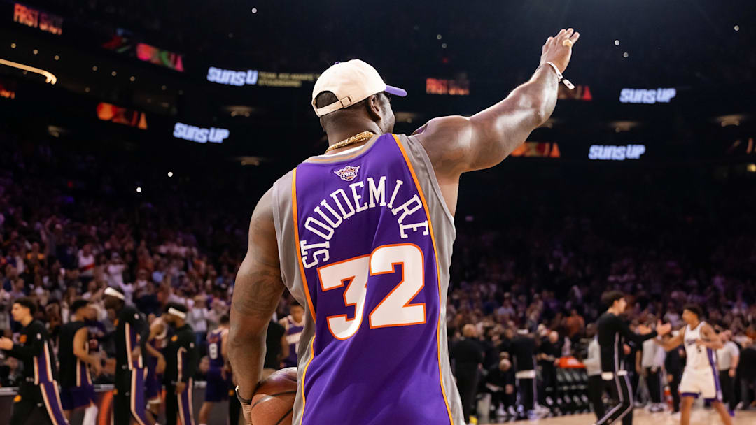 Oct 22, 2025; Phoenix, Arizona, USA; Phoenix Suns former player Amar'e Stoudemire prior to the game against the Sacramento Kings at the Mortgage Matchup Center. Mandatory Credit: Mark J. Rebilas-Imagn Images
